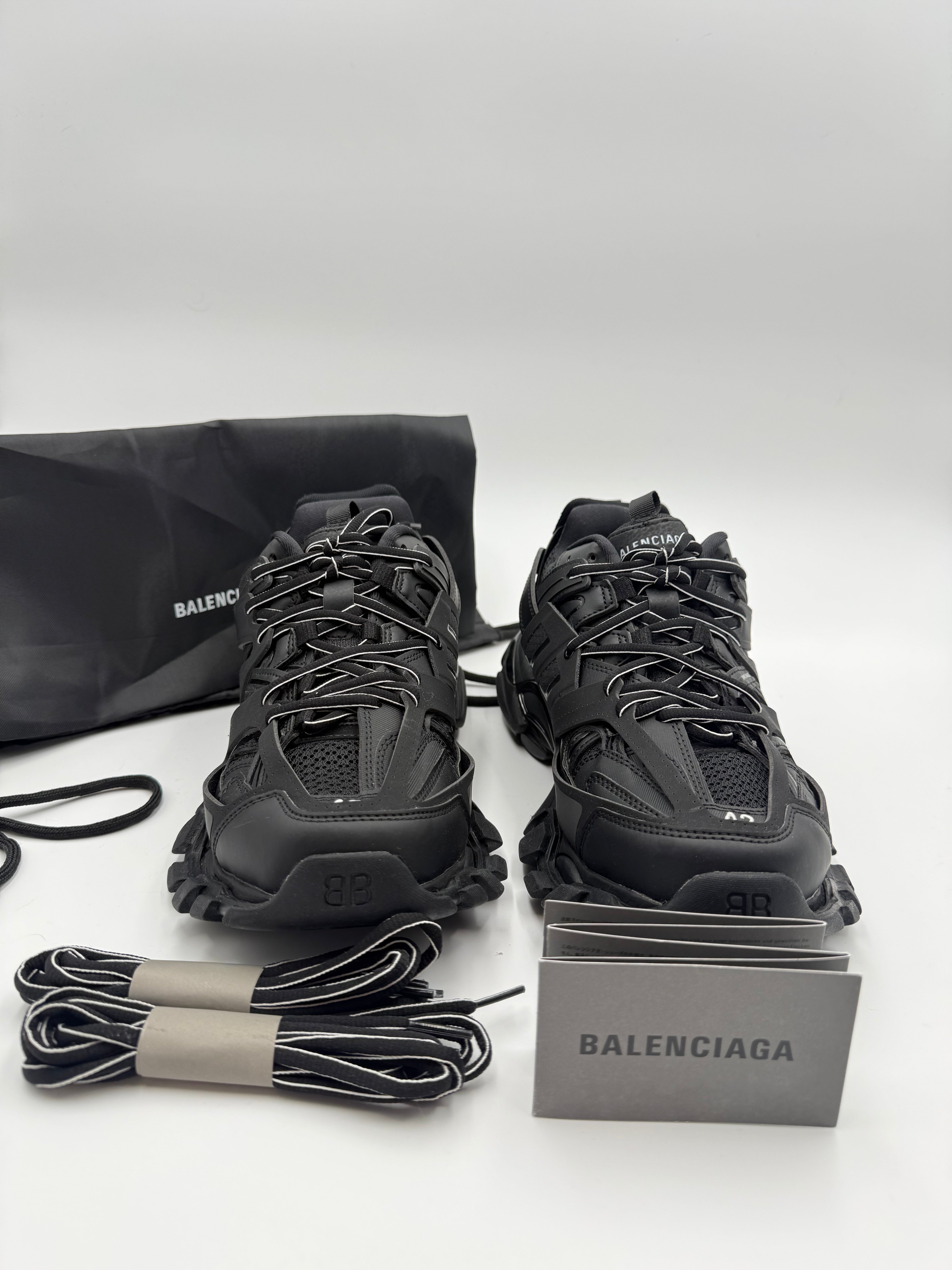 Balenciaga Track Black